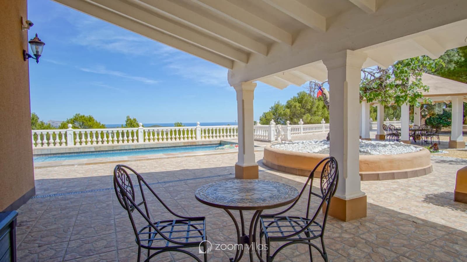 8 chambre Villa/Maison à vendre à La Nucia avec piscine - 2 500 000 € (Ref: 9072607)