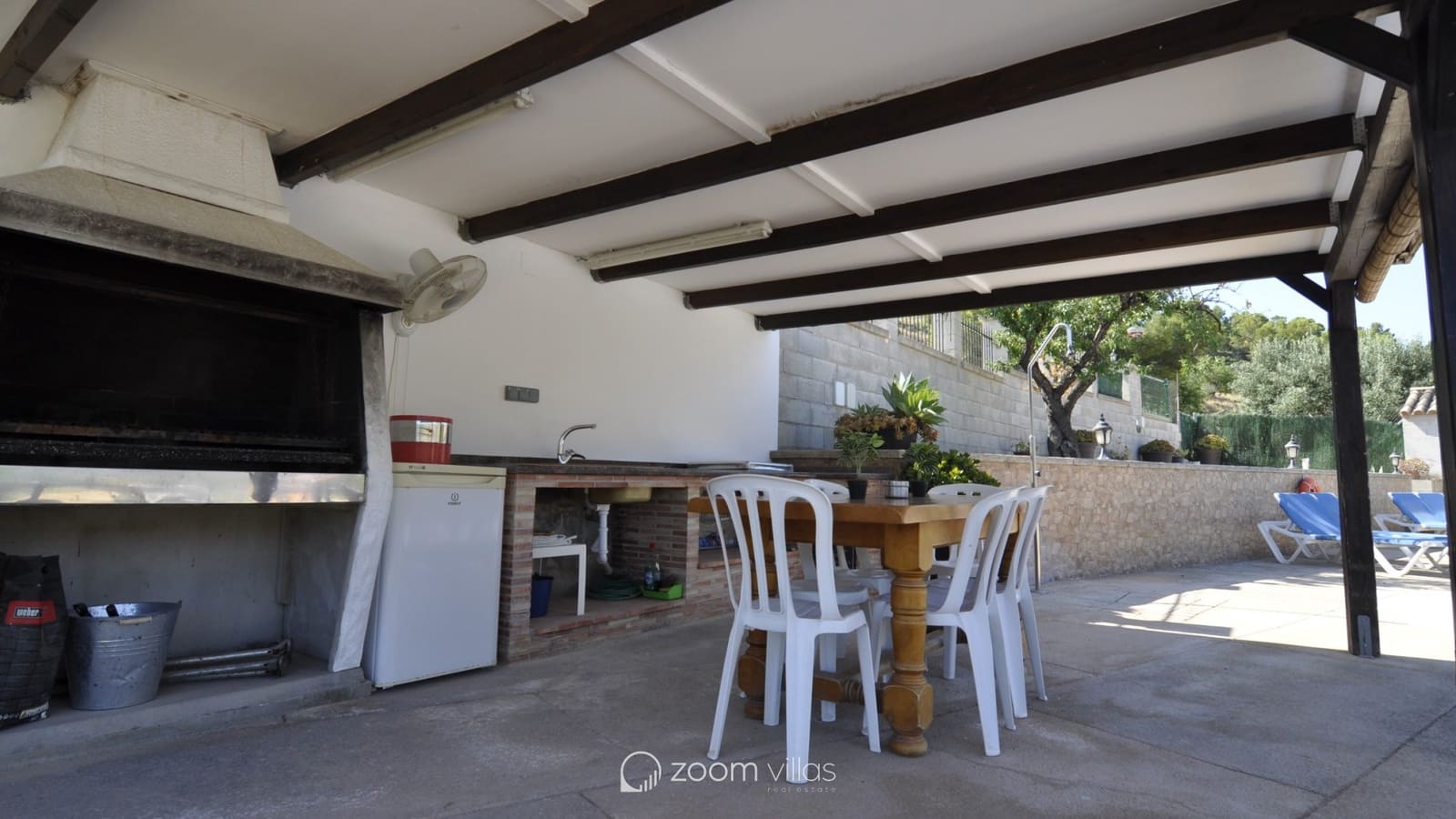 9 quarto Moradia para venda em Benissa com piscina - 680 000 € (Ref: 9073988)