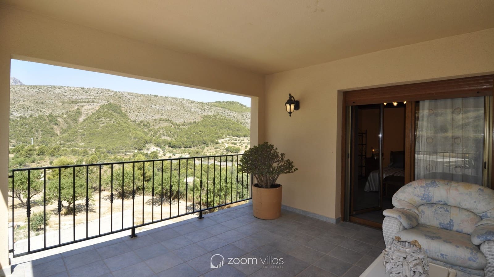 9 quarto Moradia para venda em Benissa com piscina - 680 000 € (Ref: 9073988)