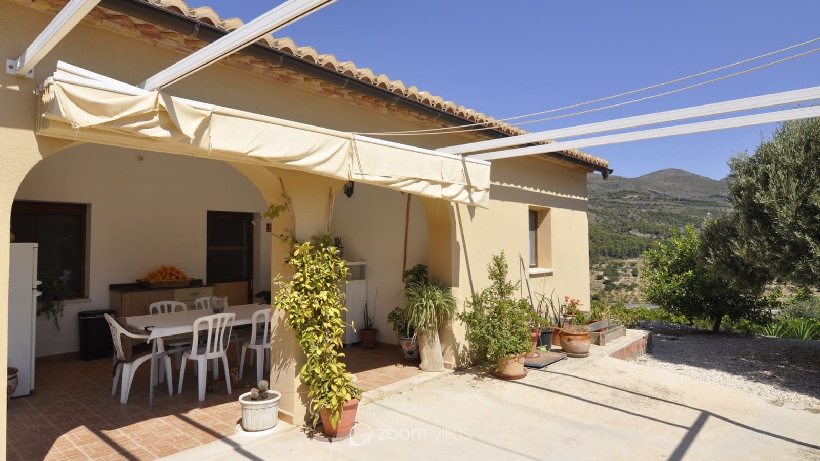 9 quarto Moradia para venda em Benissa com piscina - 680 000 € (Ref: 9073988)