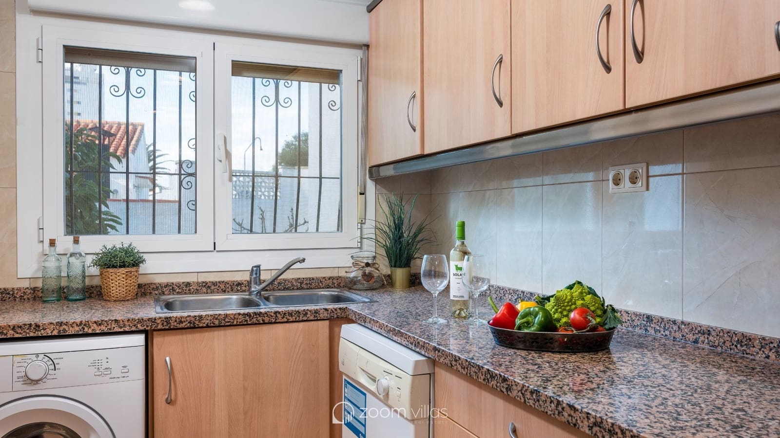 Chalet de 13 habitaciones en Calpe / Calp en venta con piscina - 2.125.000 € (Ref: 9073989)