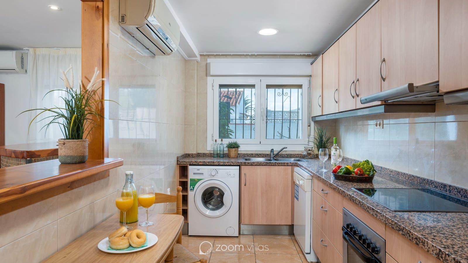 Chalet de 13 habitaciones en Calpe / Calp en venta con piscina - 2.125.000 € (Ref: 9073989)