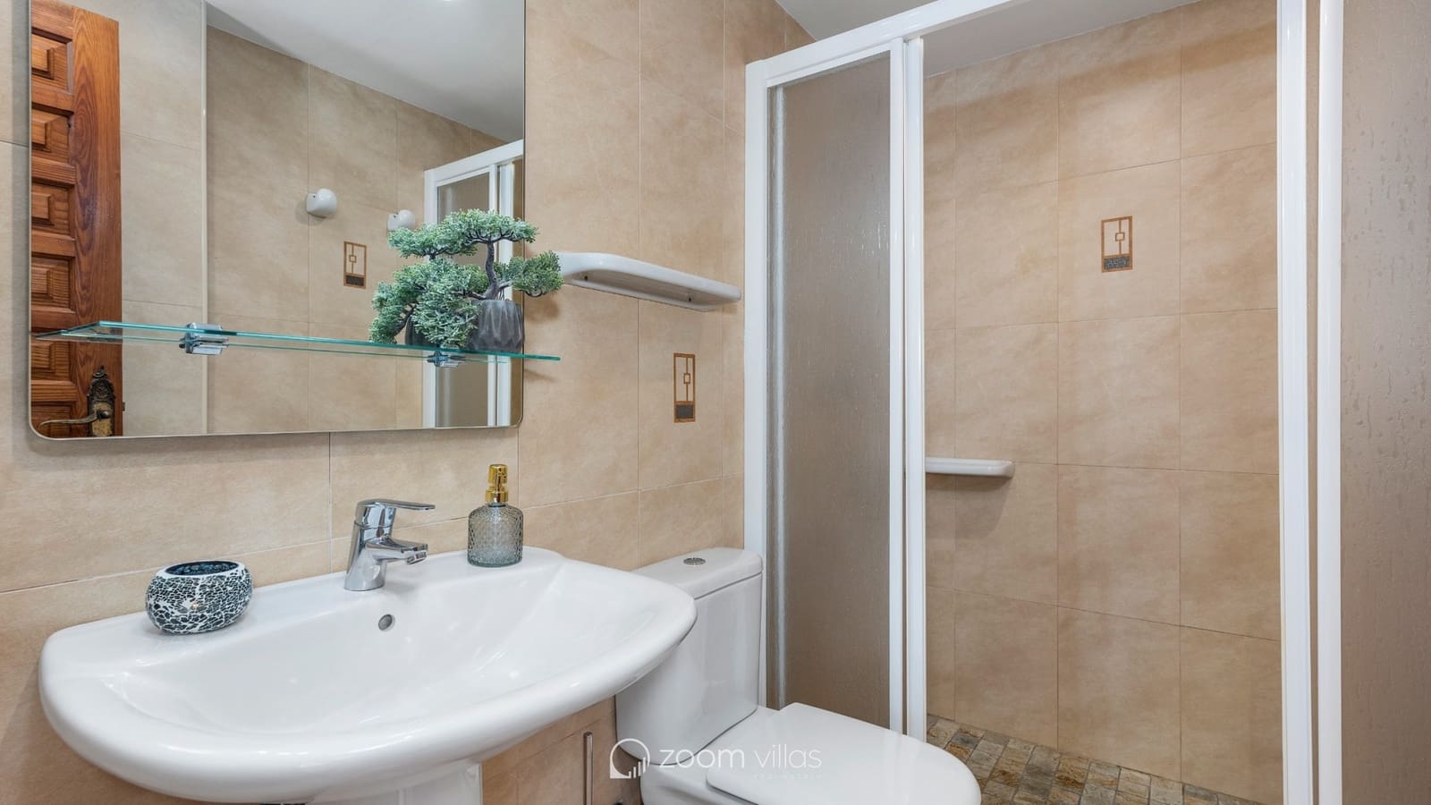 Chalet de 13 habitaciones en Calpe / Calp en venta con piscina - 2.125.000 € (Ref: 9073989)