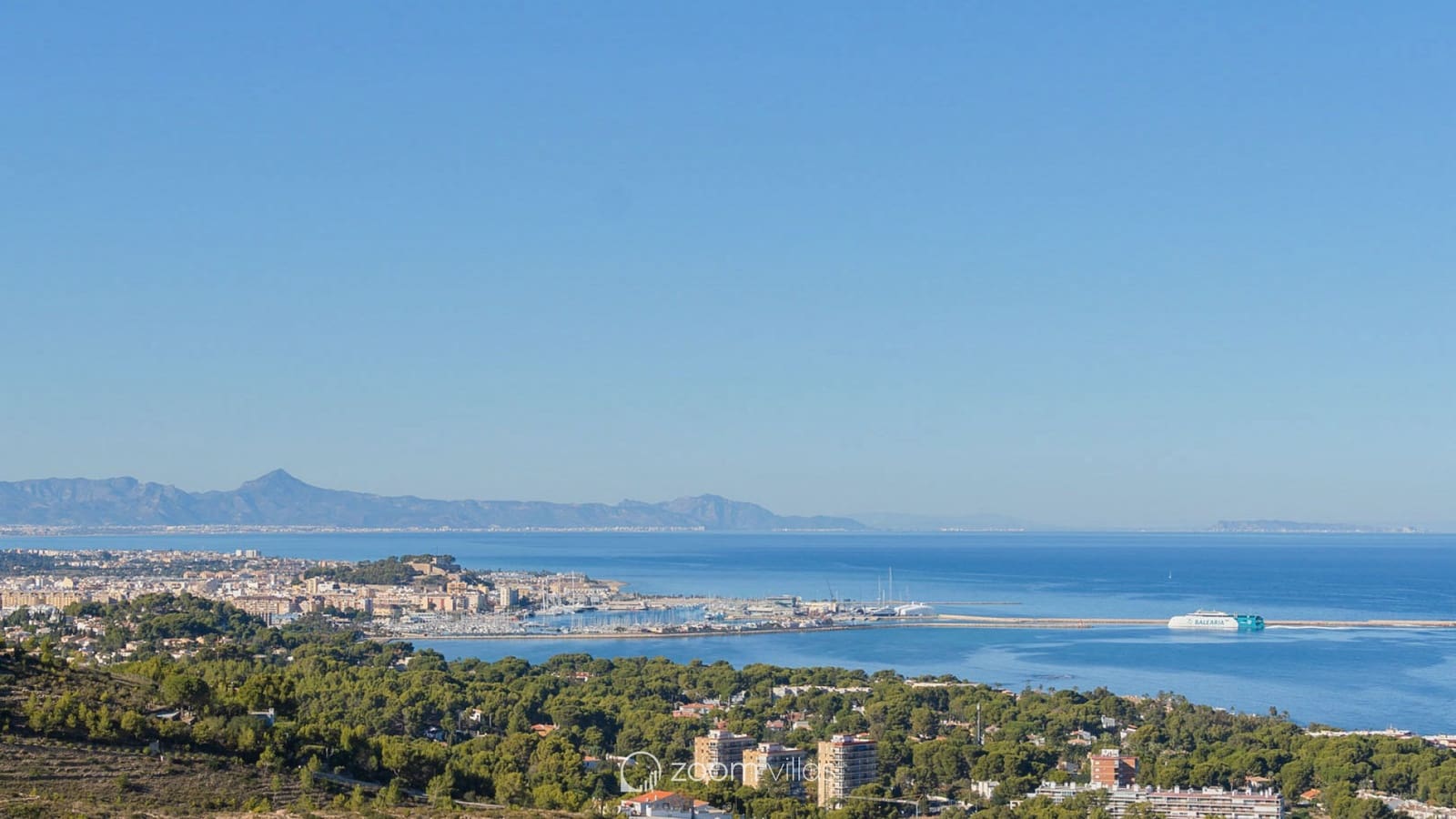 4 slaapkamer Villa te koop in Denia met zwembad - € 1.890.000 (Ref: 9101414)