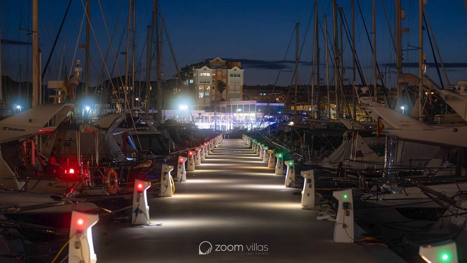 4 slaapkamer Villa te koop in Denia met zwembad - € 1.890.000 (Ref: 9101414)