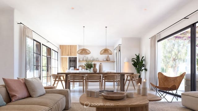 4 bedroom Villa for sale in Las Rotas / Les Rotes, Dénia with pool - € 1,890,000 (Ref: 9101414)