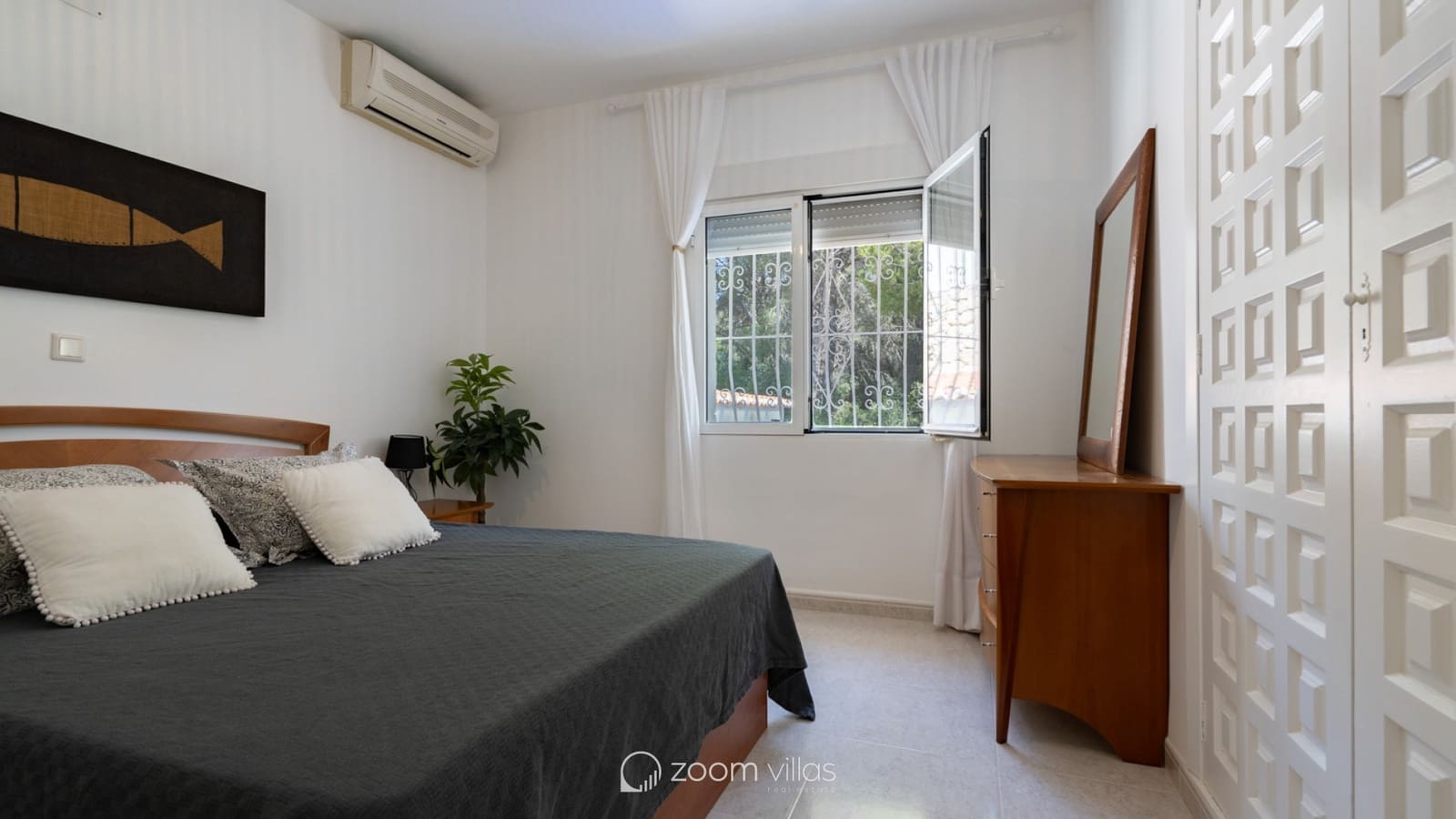 4 soveværelse Villa til salg i Montemar med swimmingpool - € 620.000 (Ref: 9107970)