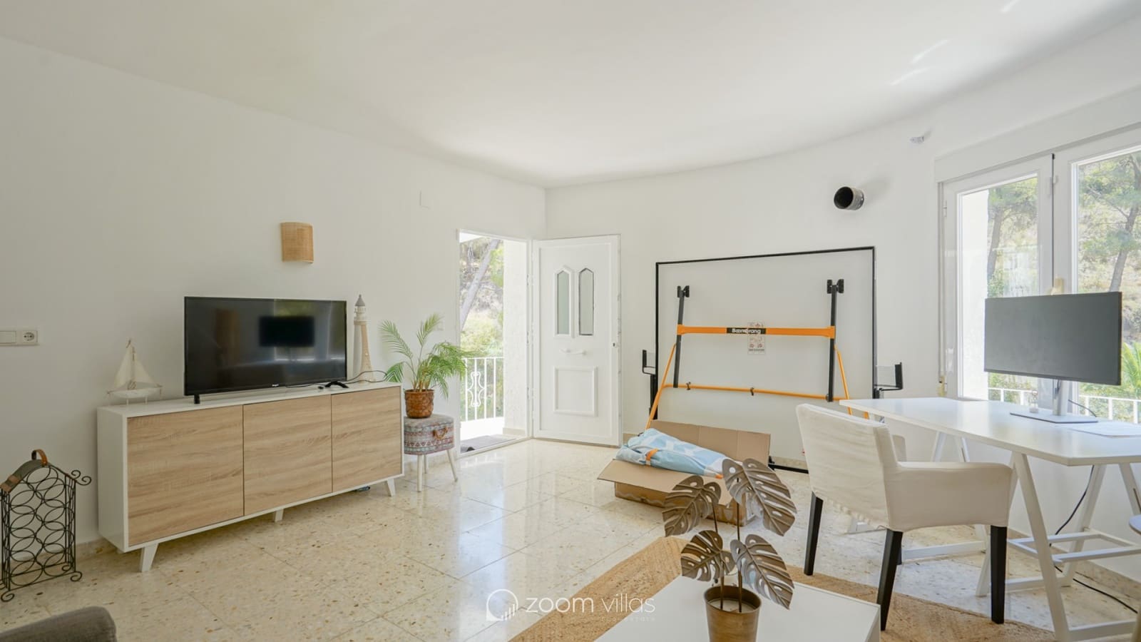 4 soveværelse Villa til salg i Montemar med swimmingpool - € 620.000 (Ref: 9107970)