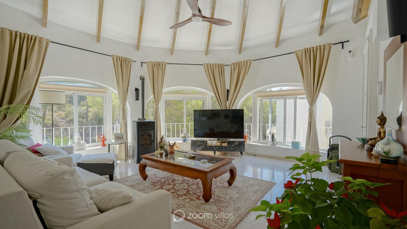 4 soveværelse Villa til salg i Montemar med swimmingpool - € 620.000 (Ref: 9107970)