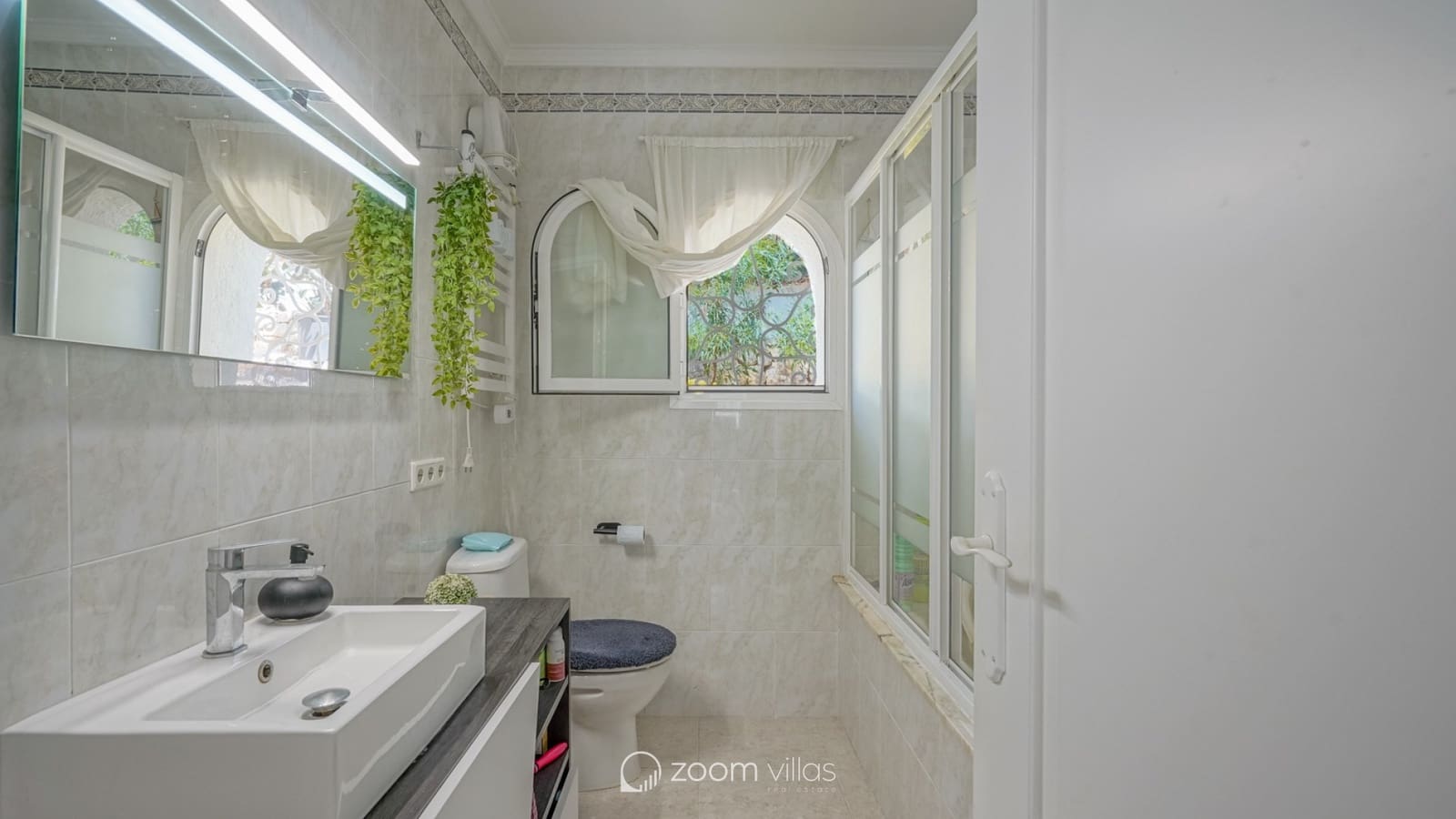 4 soveværelse Villa til salg i Montemar med swimmingpool - € 620.000 (Ref: 9107970)