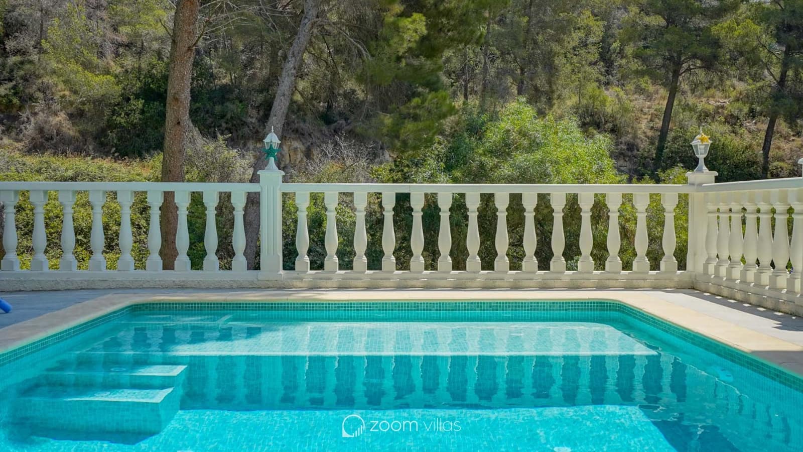 4 soveværelse Villa til salg i Montemar med swimmingpool - € 620.000 (Ref: 9107970)