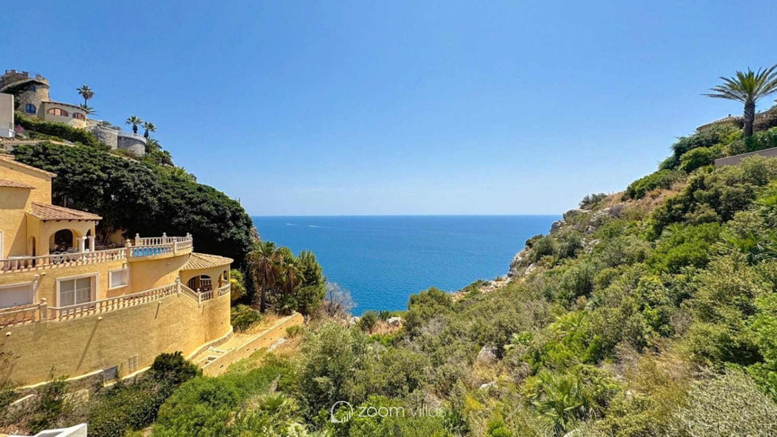 2 bedroom Villa for sale in Benitachell / Benitatxell with pool - € 450,000 (Ref: 9107974)