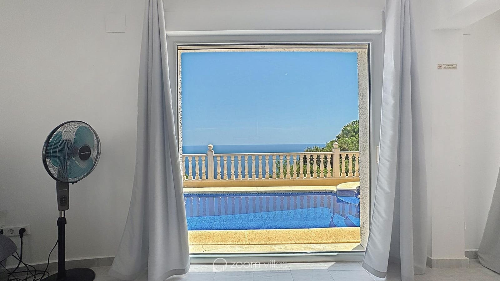 2 bedroom Villa for sale in Benitachell / Benitatxell with pool - € 450,000 (Ref: 9107974)