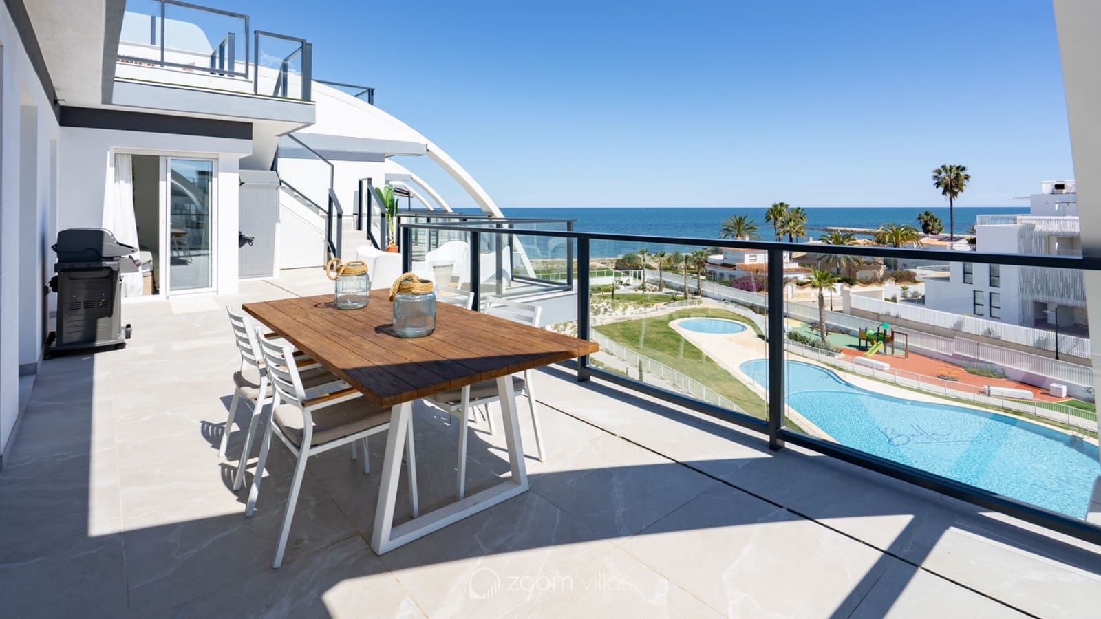 3 soveværelse Lejlighed til salg i Denia med swimmingpool - € 695.000 (Ref: 9114855)