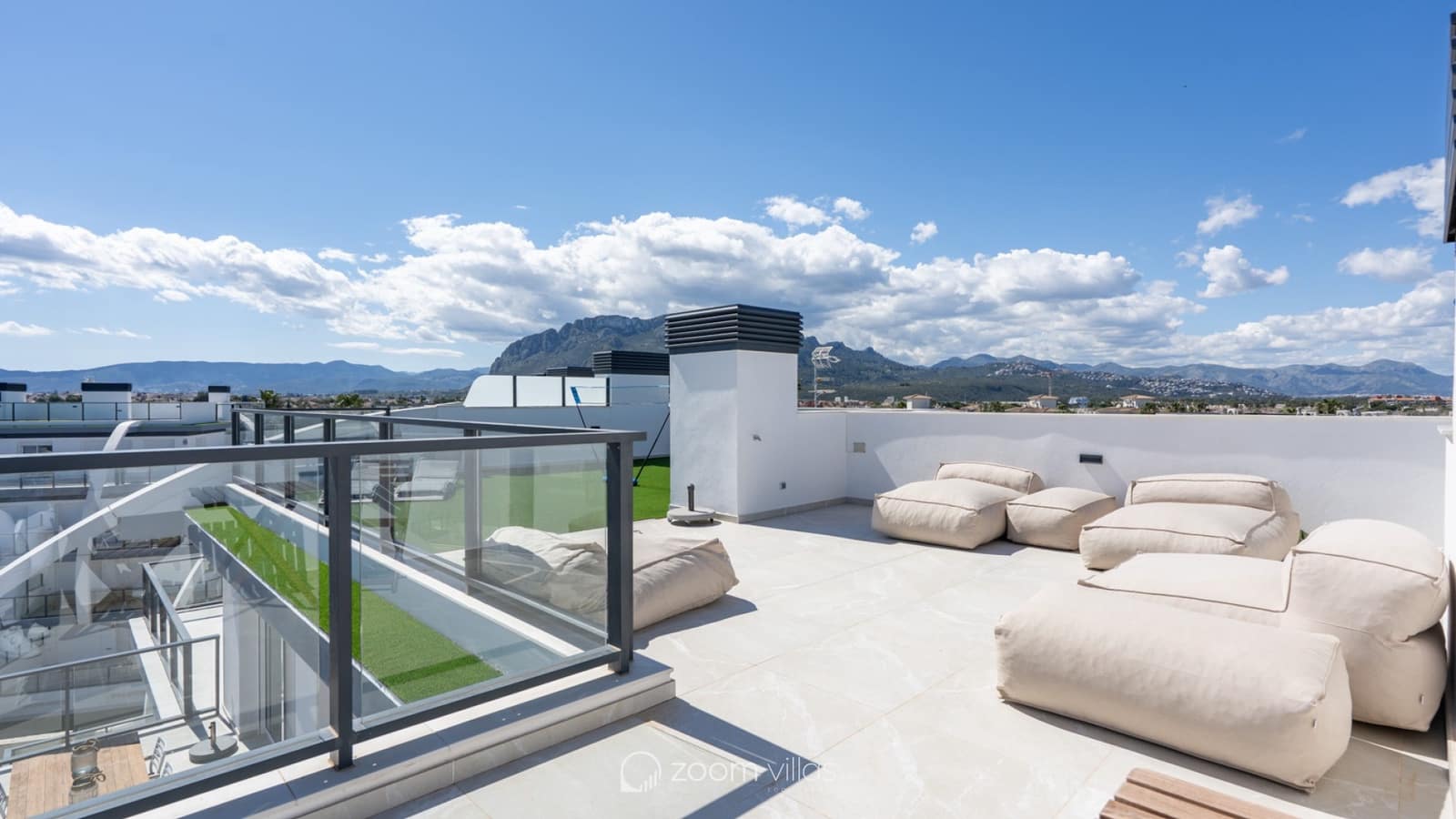 3 soveværelse Lejlighed til salg i Denia med swimmingpool - € 695.000 (Ref: 9114855)