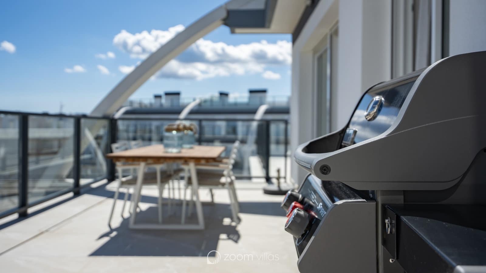 3 soveværelse Lejlighed til salg i Denia med swimmingpool - € 695.000 (Ref: 9114855)