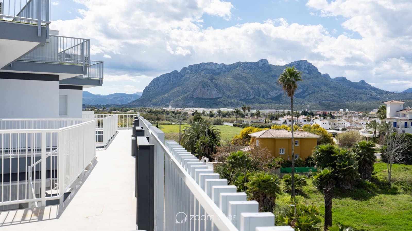 3 soveværelse Lejlighed til salg i Denia med swimmingpool - € 695.000 (Ref: 9114855)