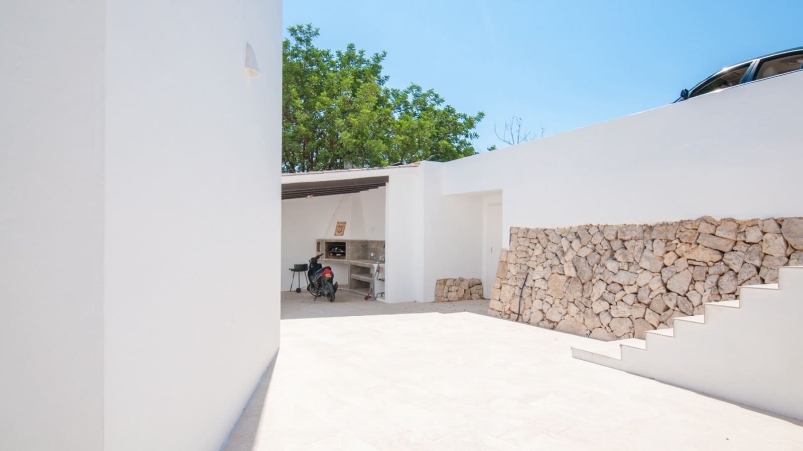 5 soveværelse Villa til salg i Moraira med swimmingpool - € 1.400.000 (Ref: 9130869)