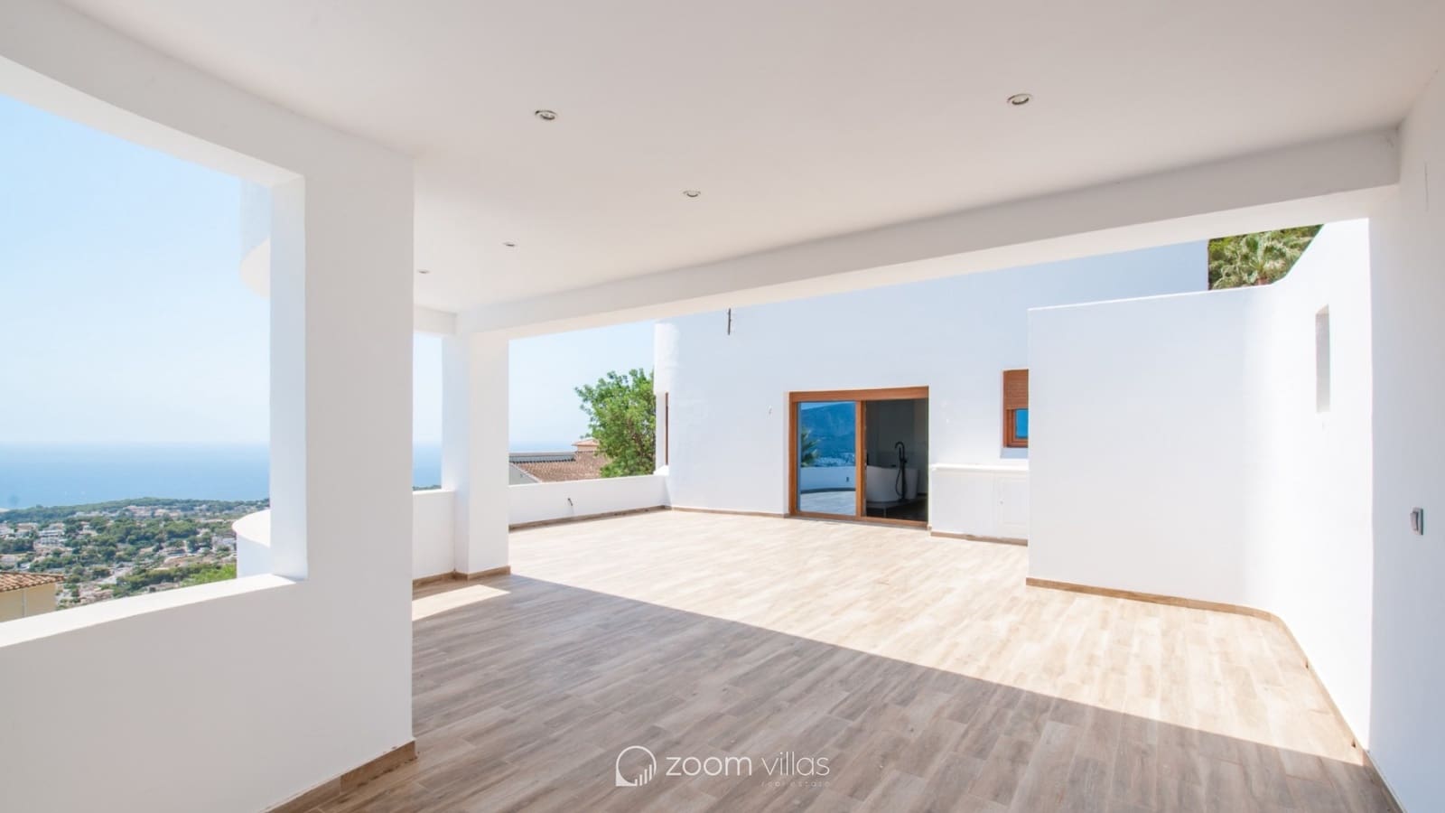 5 soveværelse Villa til salg i Moraira med swimmingpool - € 1.400.000 (Ref: 9130869)