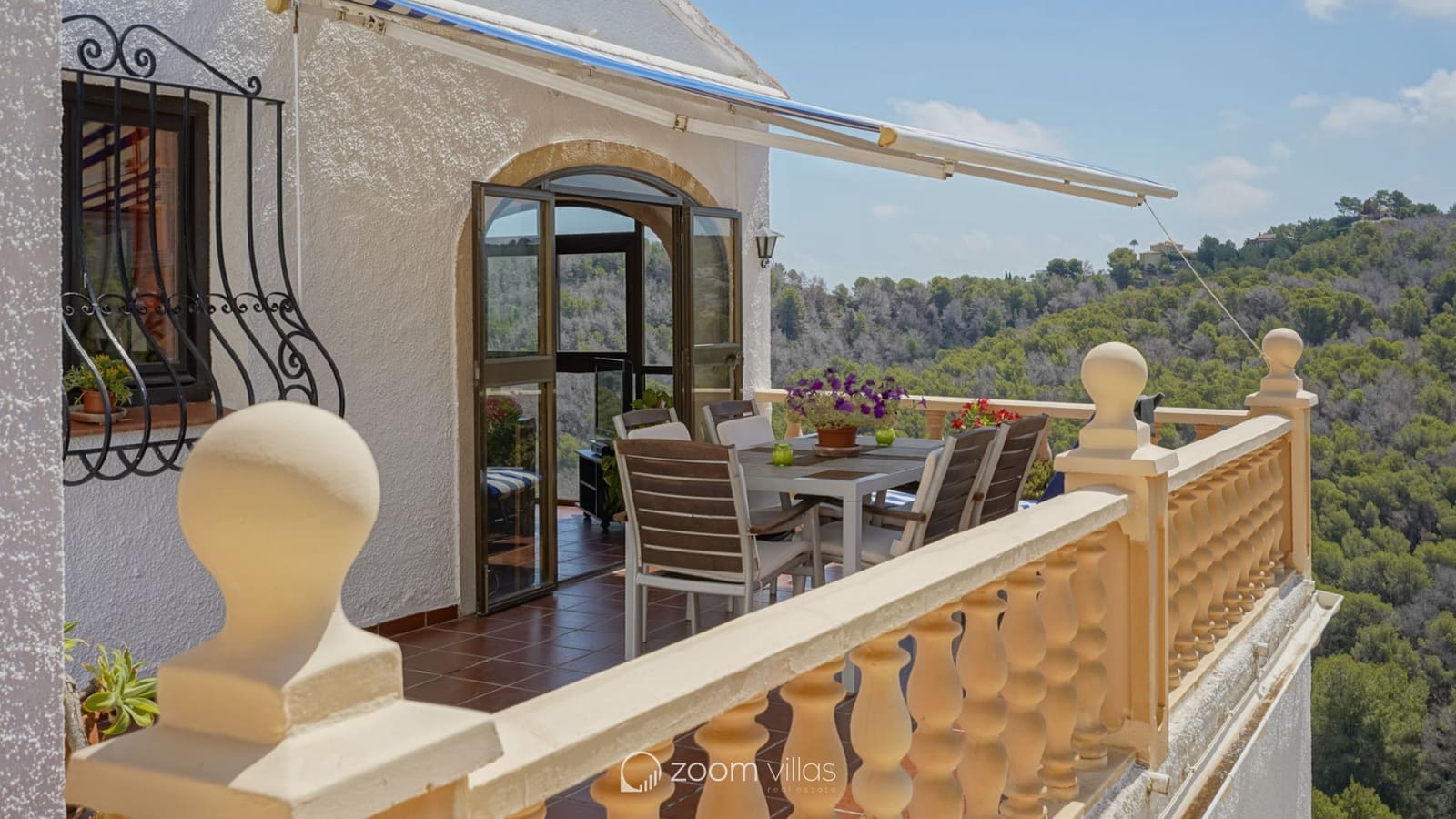 4 bedroom Villa for sale in Javea / Xabia with pool - € 749,000 (Ref: 9130873)