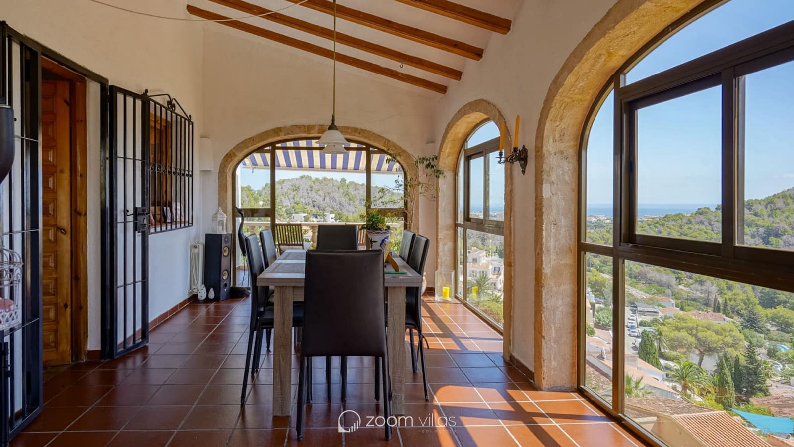 4 bedroom Villa for sale in Javea / Xabia with pool - € 749,000 (Ref: 9130873)