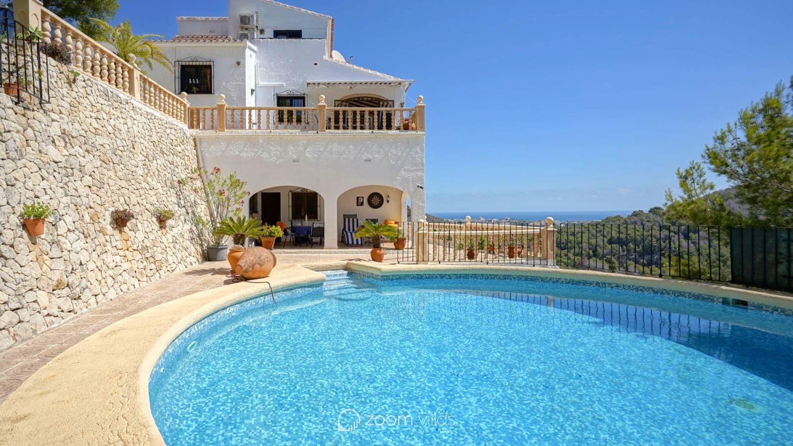 4 bedroom Villa for sale in Javea / Xabia with pool - € 749,000 (Ref: 9130873)