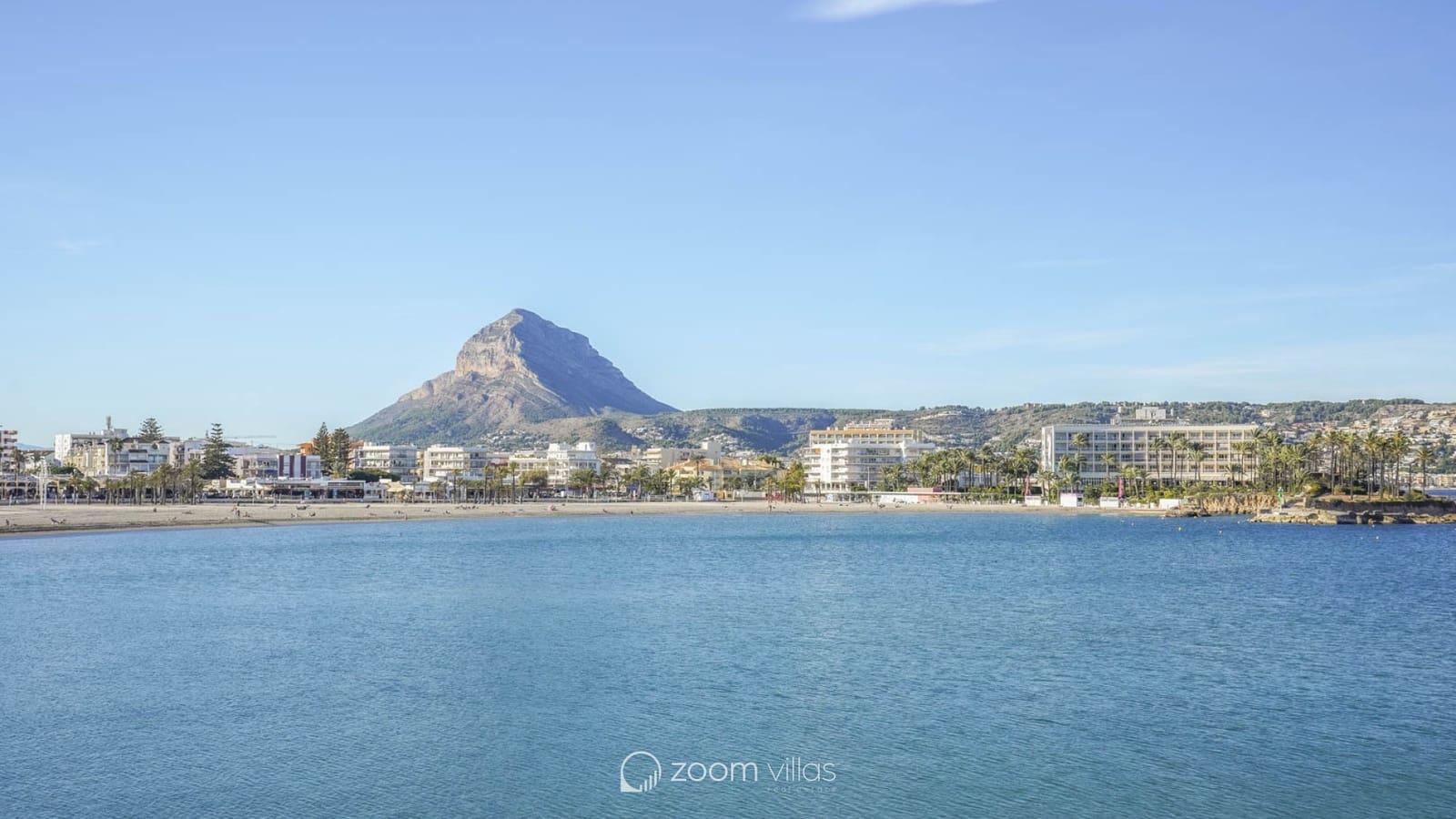 4 bedroom Villa for sale in Javea / Xabia with pool - € 749,000 (Ref: 9130873)