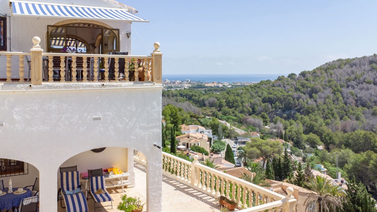 4 bedroom Villa for sale in Javea / Xabia with pool - € 749,000 (Ref: 9130873)