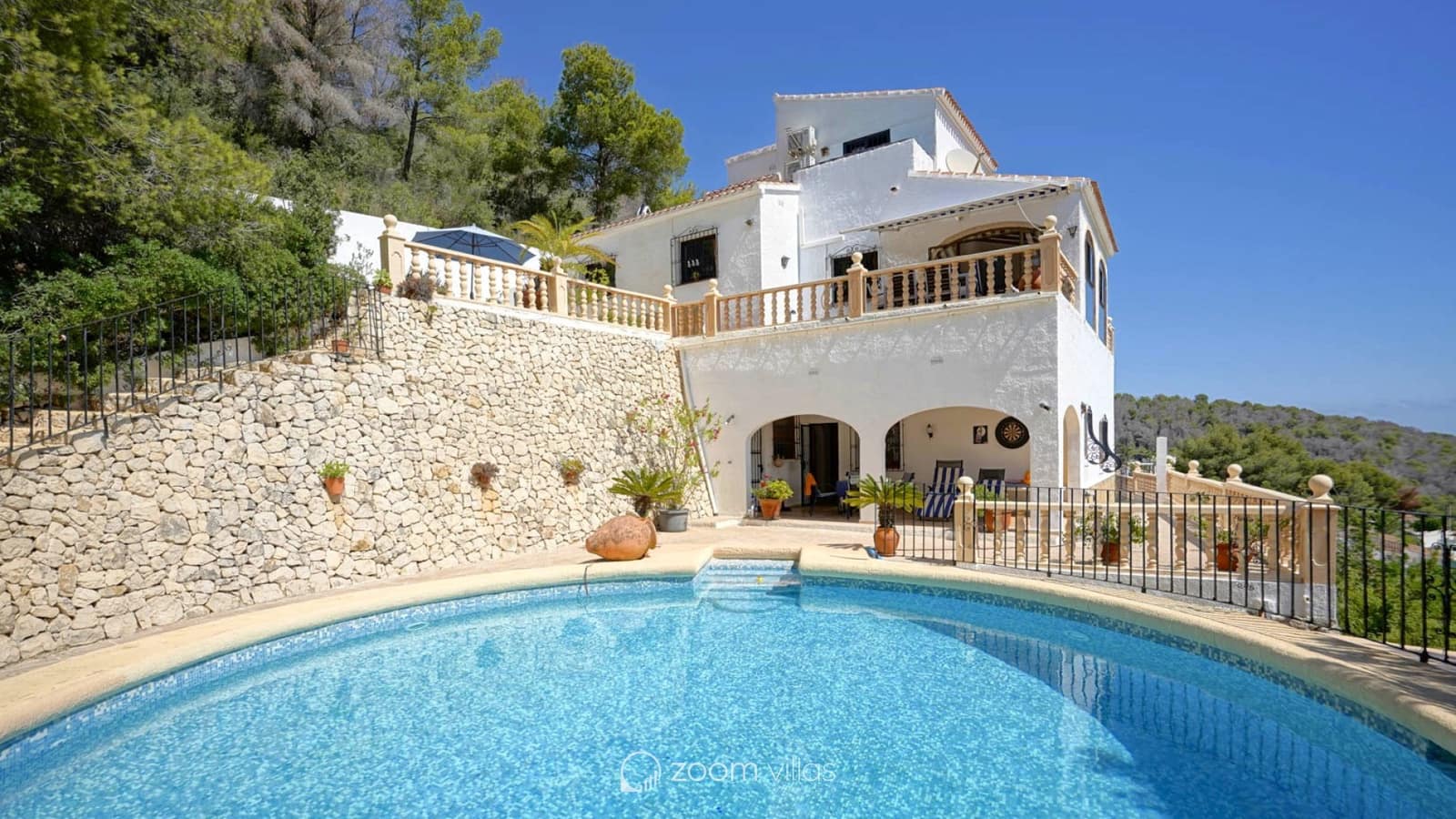 4 bedroom Villa for sale in Javea / Xabia with pool - € 749,000 (Ref: 9130873)