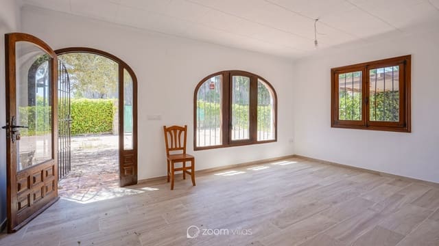 4 soveværelse Villa til salg i Adsubia, Javea / Xàbia - € 525.000 (Ref: 9152792)