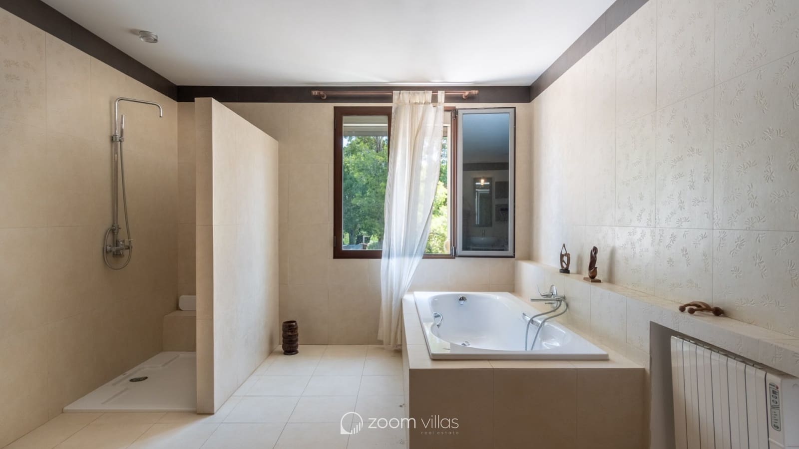 6 soverom Villa til salgs i Denia med svømmebasseng - € 1 850 000 (Ref: 9162493)