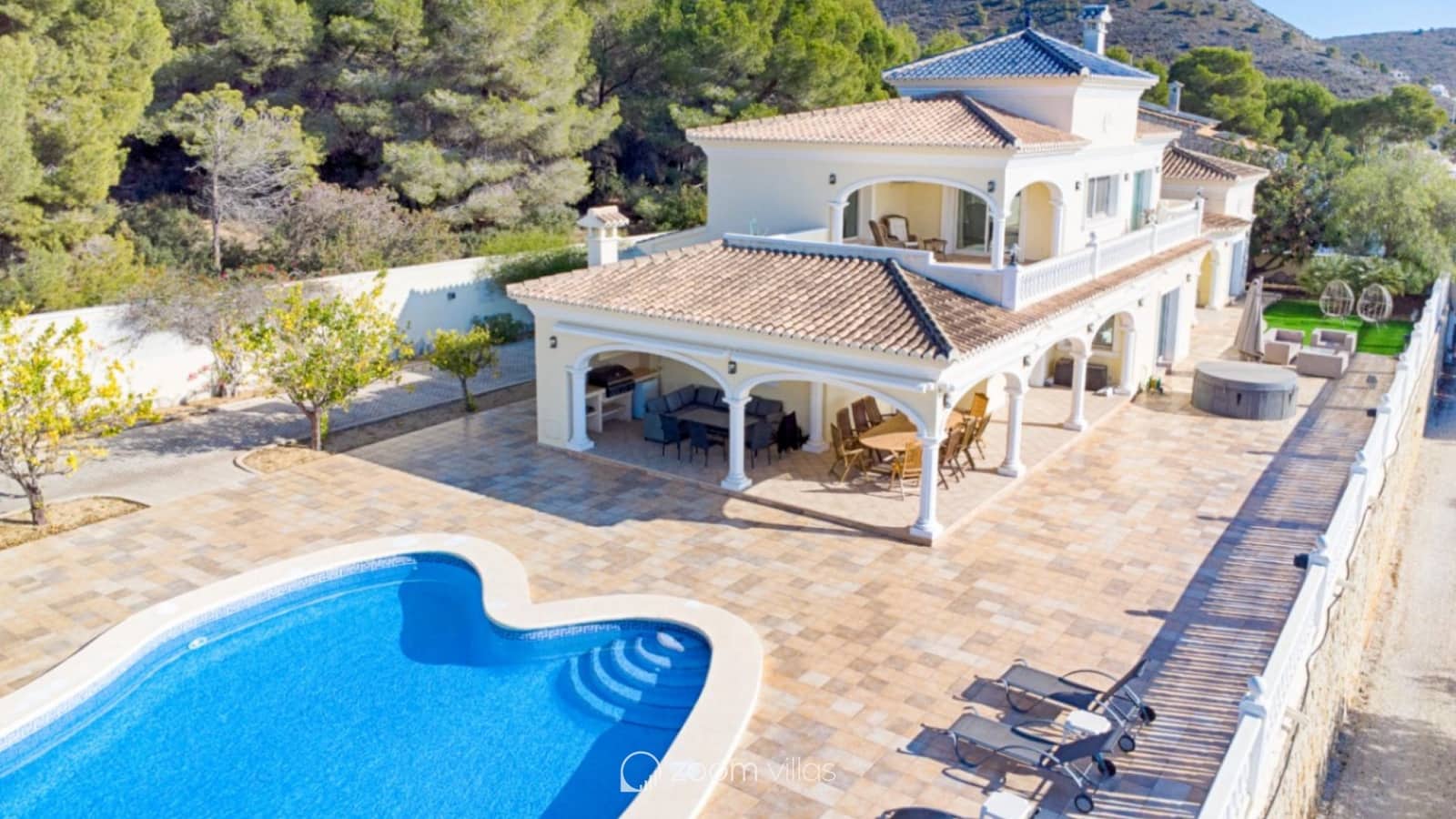 5 Zimmer Villa zu verkaufen in Moraira mit Pool - 2.450.000 € (Ref: 9180097)