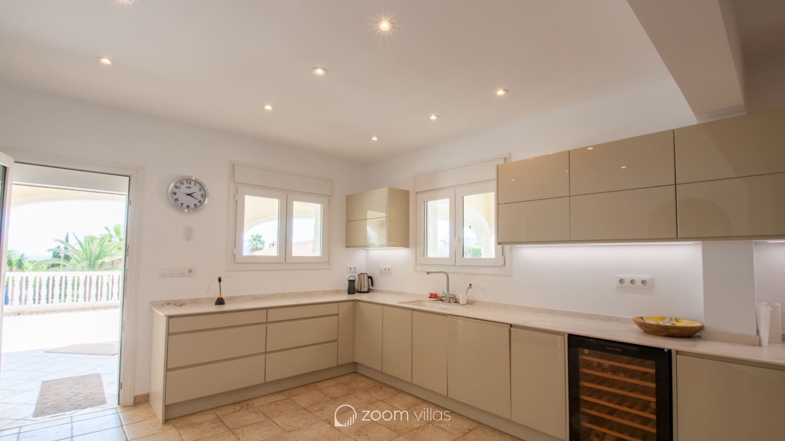 5 Zimmer Villa zu verkaufen in Moraira mit Pool - 2.450.000 € (Ref: 9180097)