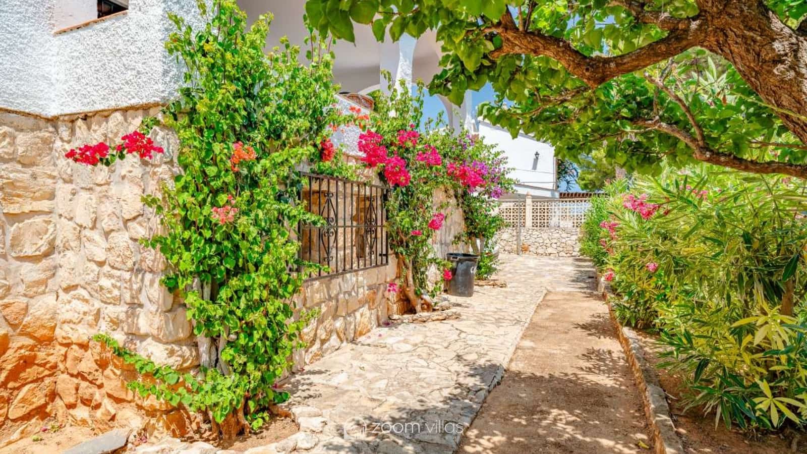 3 bedroom Villa for sale in Calpe / Calp - € 689,000 (Ref: 9180101)