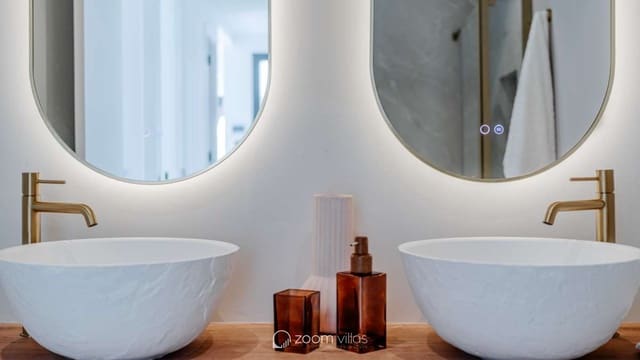 4 bedroom Villa for sale in Cometa - Carrió, Calpe / Calp with pool - € 1,599,000 (Ref: 9181487)