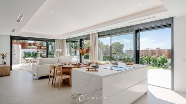 4 bedroom Villa for sale in Cometa - Carrió, Calpe / Calp with pool - € 1,599,000 (Ref: 9181487)