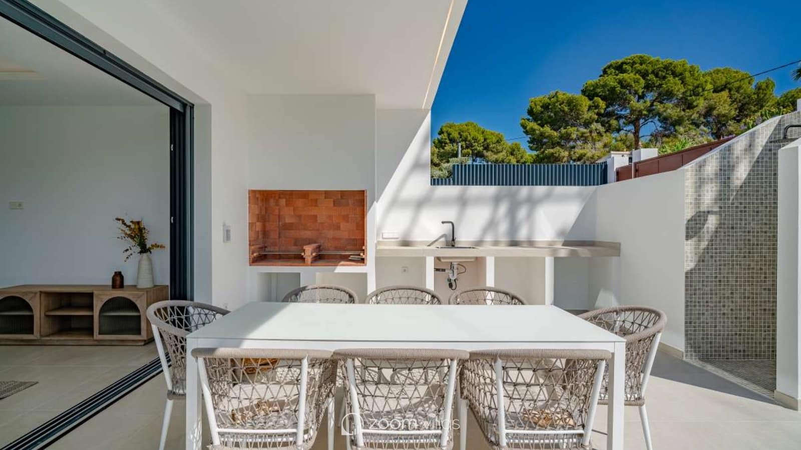 4 bedroom Villa for sale in Calpe / Calp with pool - € 1,599,000 (Ref: 9181487)