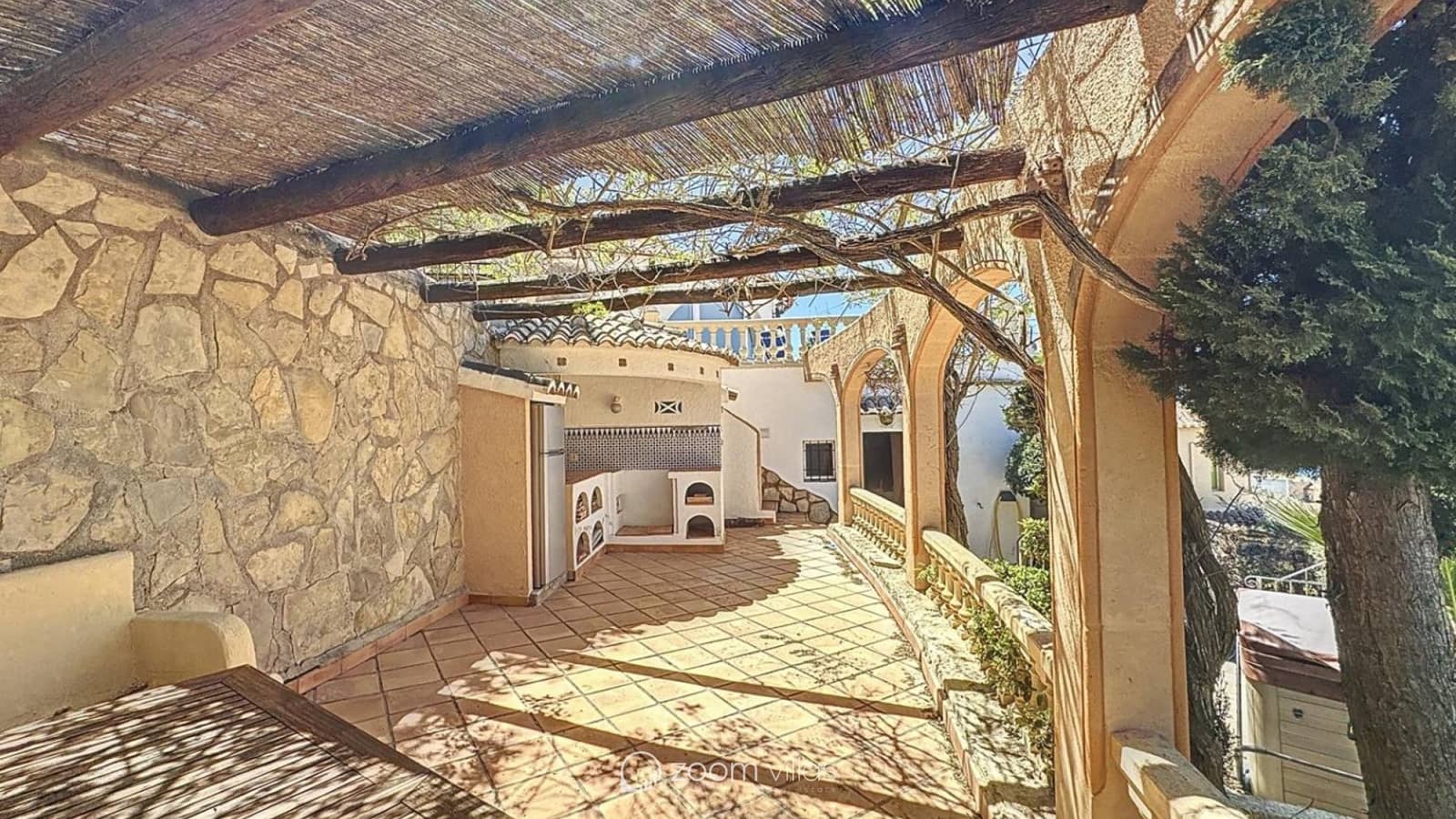 3 bedroom Villa for sale in Benitachell / Benitatxell with pool - € 850,000 (Ref: 9184239)