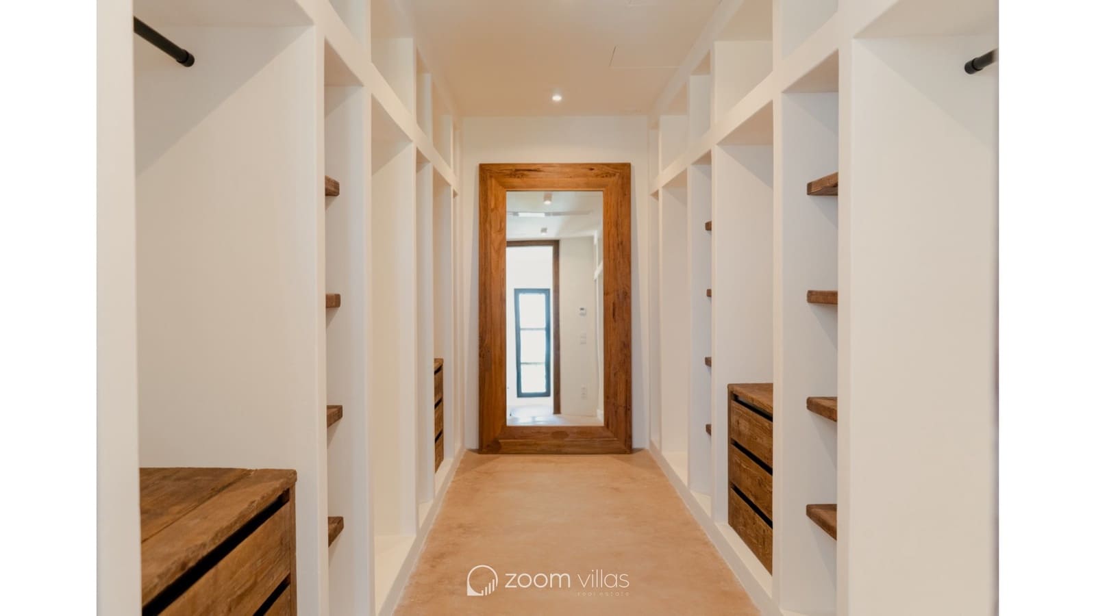 3 slaapkamer Villa te koop in Moraira met zwembad - € 3.950.000 (Ref: 9184877)