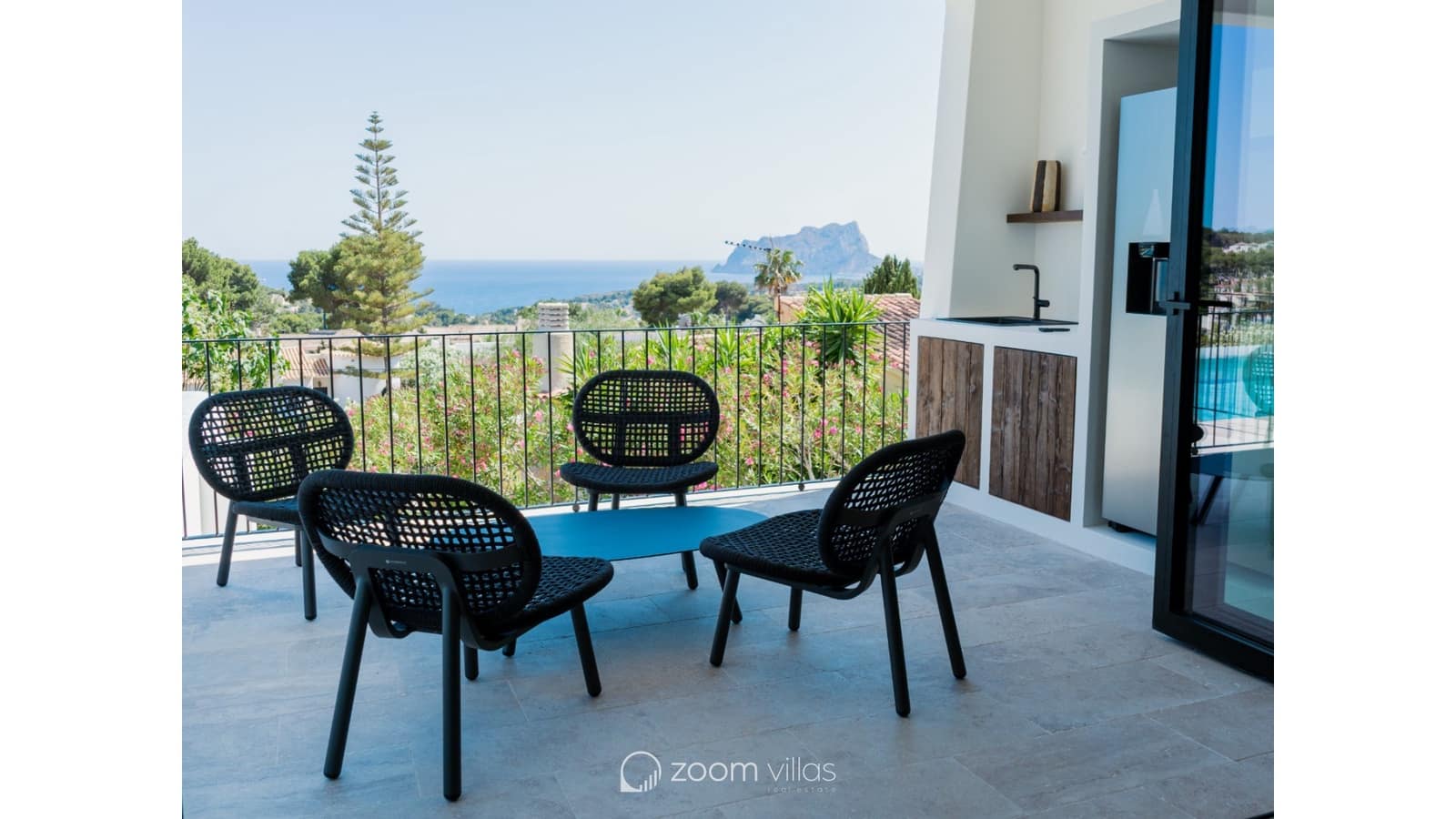 3 slaapkamer Villa te koop in Moraira met zwembad - € 3.950.000 (Ref: 9184877)