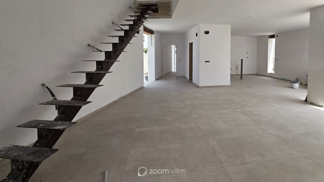 3 bedroom Villa for sale in Dénia - € 695,000 (Ref: 9187478)