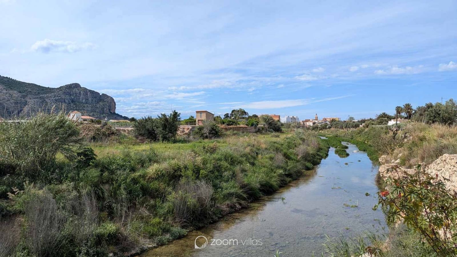 3 bedroom Villa for sale in Denia - € 695,000 (Ref: 9187478)