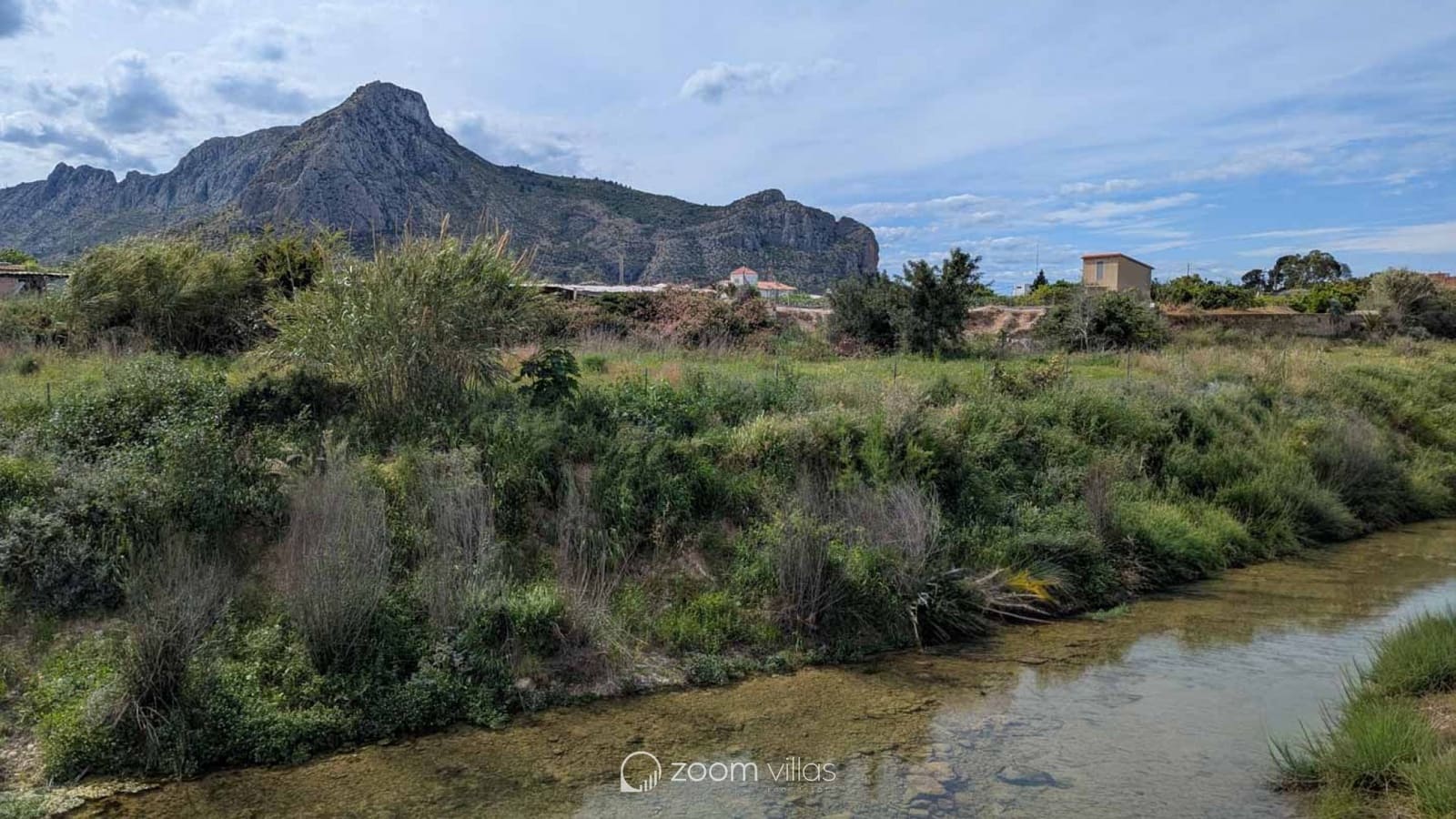 3 bedroom Villa for sale in Denia - € 695,000 (Ref: 9187478)