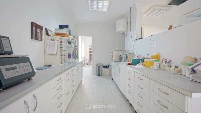 4 bedroom Villa for sale in Partida Tosal - Zona del Castellans, Javea / Xàbia - € 795,000 (Ref: 9192828)