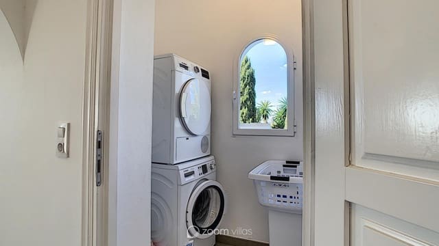 5 soverom Villa til salgs i Benitachell / Benitatxell med svømmebasseng - € 1 490 000 (Ref: 9199410)