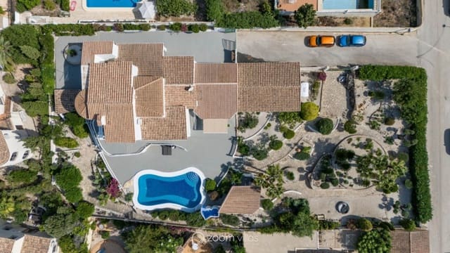 5 soverom Villa til salgs i Benitachell / Benitatxell med svømmebasseng - € 1 490 000 (Ref: 9199410)