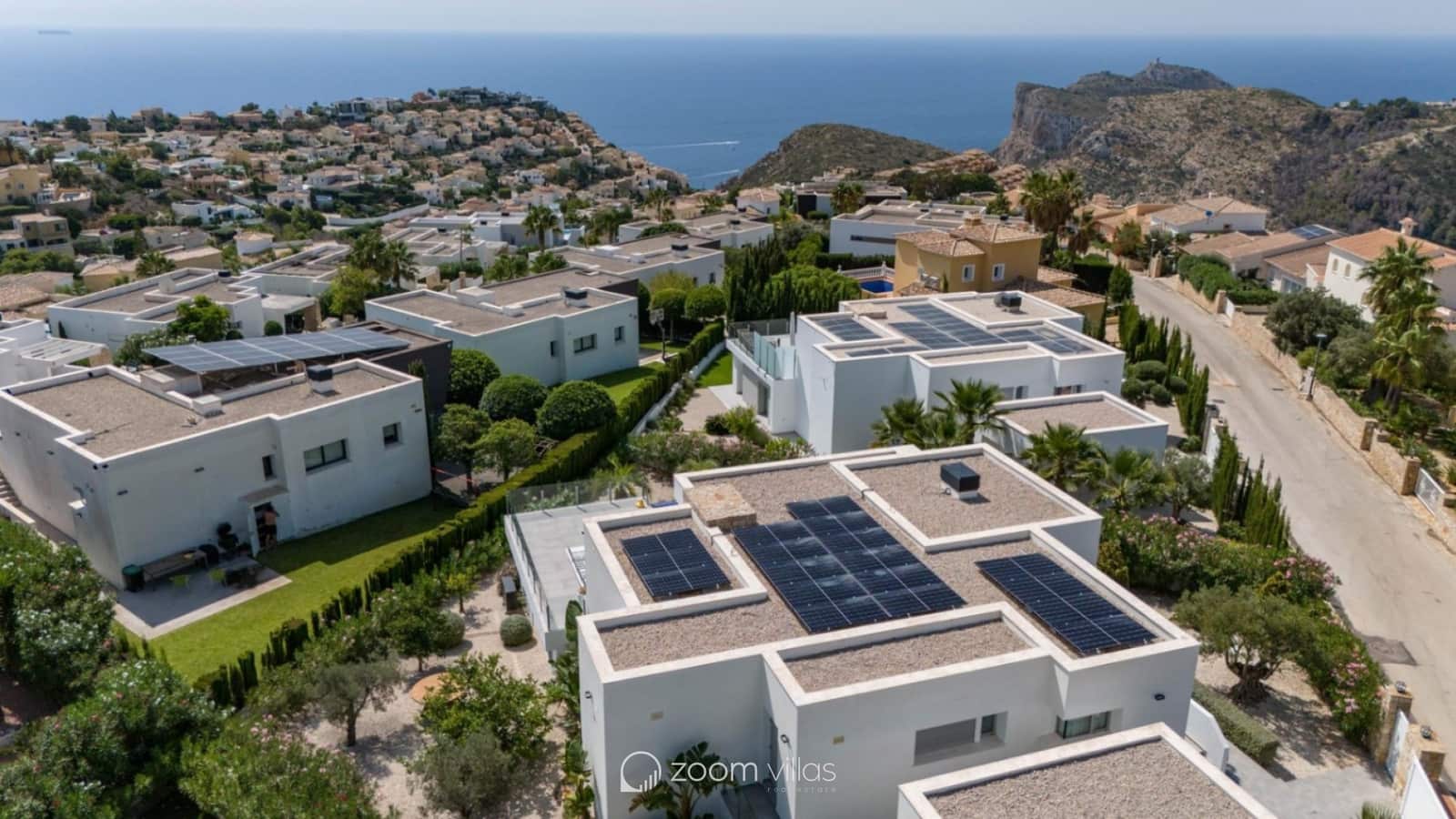 3 bedroom Villa for sale in Benitachell / Benitatxell with pool - € 1,350,000 (Ref: 9199412)