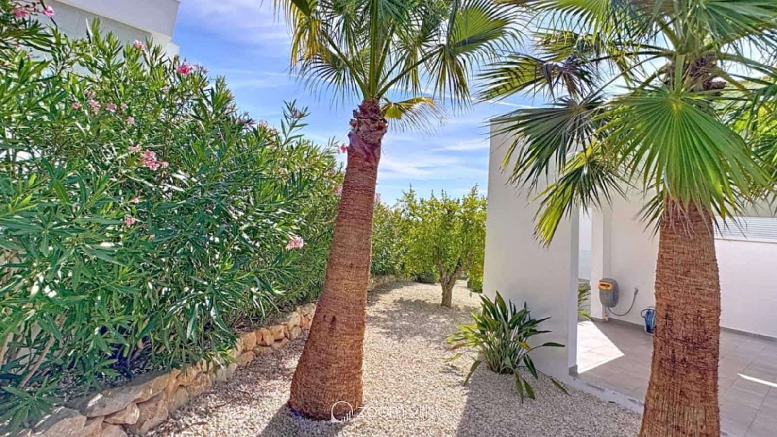 3 bedroom Villa for sale in Benitachell / Benitatxell with pool - € 1,350,000 (Ref: 9199412)