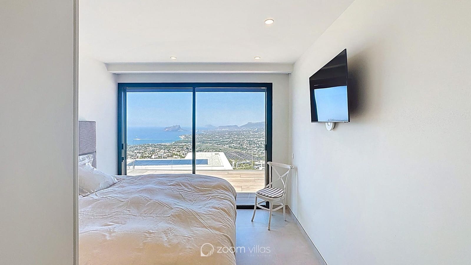 5 bedroom Villa for sale in Benitachell / Benitatxell with pool - € 3,250,000 (Ref: 9199709)