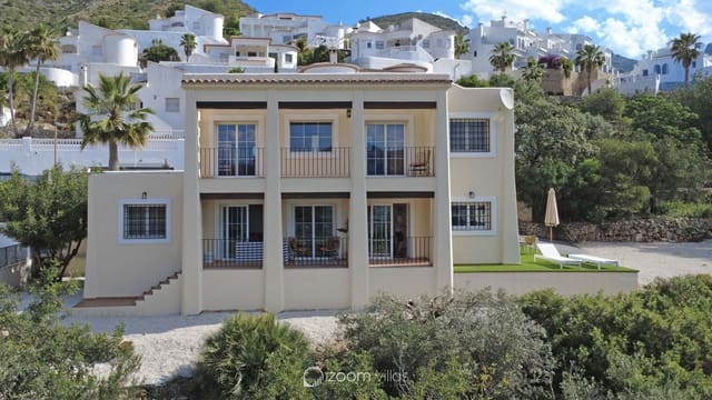 3 slaapkamer Villa te koop in Jalón / Xaló - € 540.000 (Ref: 9220496)